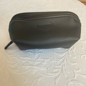 American Airlines Business Class amenities kit